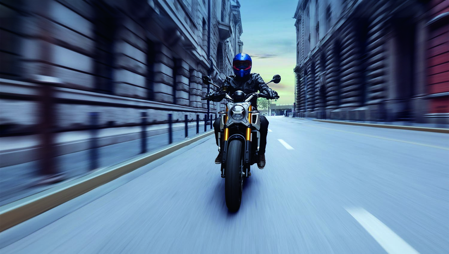 CF MOTO 700 CL-X HERITAGE